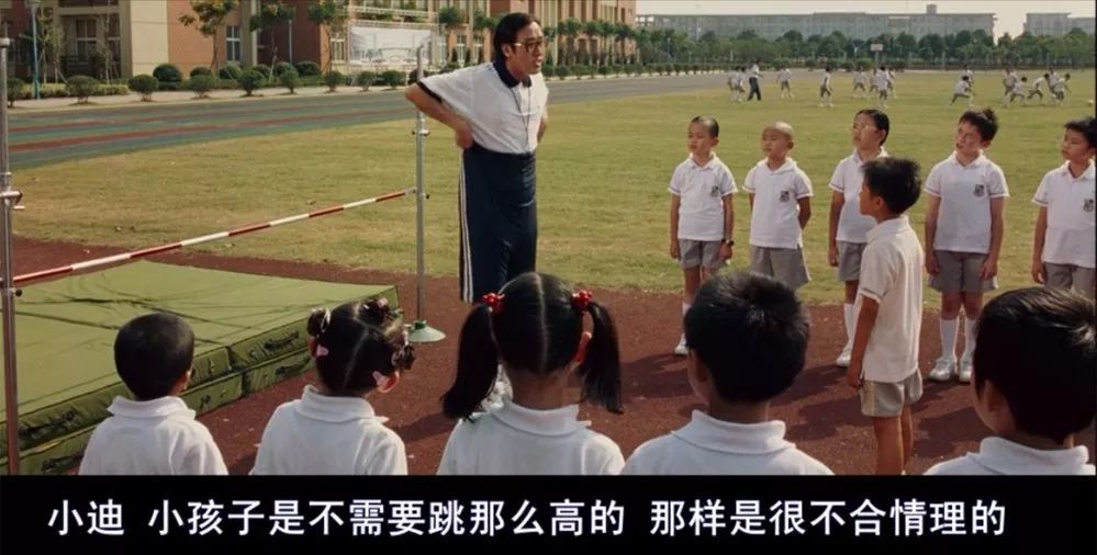 周星驰最不敢得罪的配角,周星驰最讨厌戴眼镜的六个场面