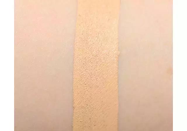 推荐最保湿的一款粉底,遮瑕持久不脱妆秋冬最好用的粉底