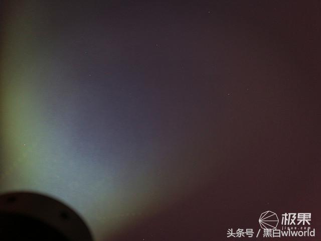 强光家用手电筒远射超亮,照明超远强光手电