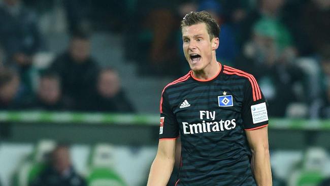 科技型边后卫!前德国国脚当打之年遗憾退役,竟是为了做一款app