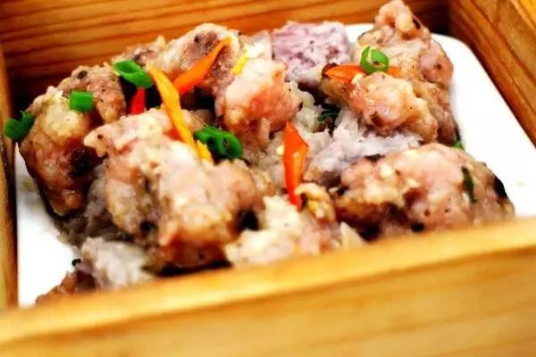 芋头简单又好吃的做法,芋头这样做超好吃既简单又美味