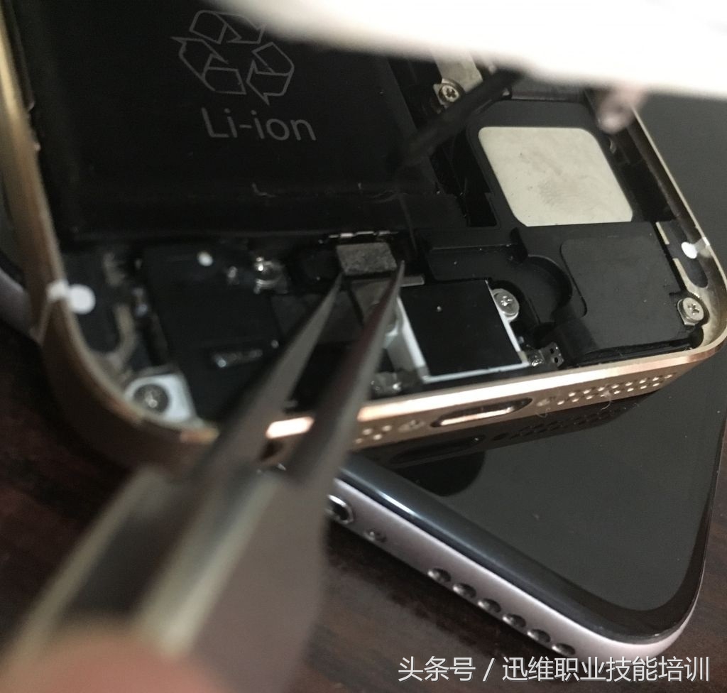 老款iphone待机一晚掉电多少正常,老款iphone电池越来越不经用