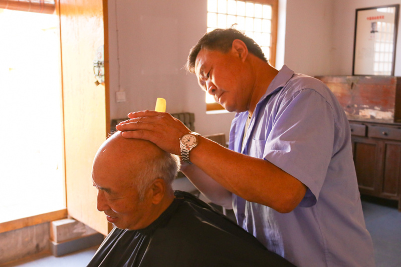 当我老了就住在人数不多的小镇,当我老了我想在平遥这样过