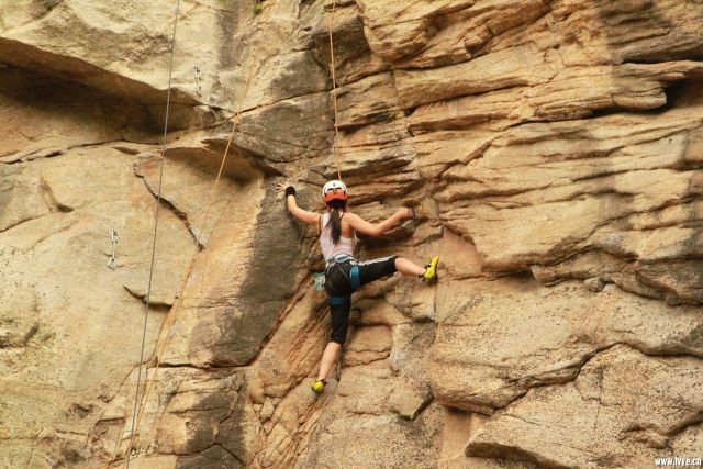 实用防雨户外鞋,户外鞋使用场景
