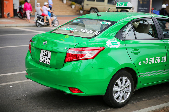 周末越南团进入东兴旅游,节假日去越南旅游怎么样