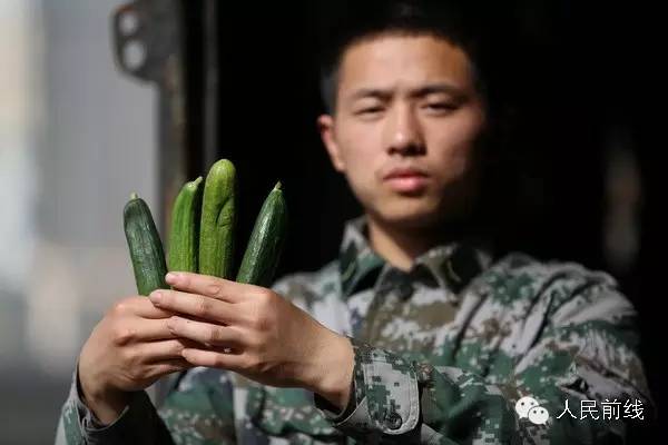 揭秘“军营镖师”:4000公里*火军**押运路如何走?答案超乎想象