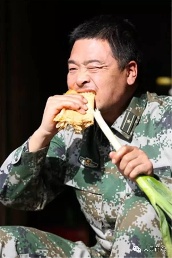 揭秘“军营镖师”:4000公里*火军**押运路如何走?答案超乎想象