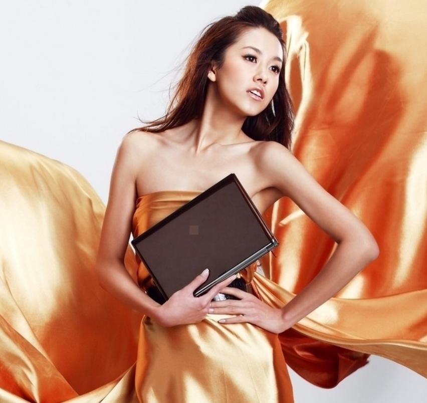 高颜值轻薄商务笔记本,爱美的女性看过来