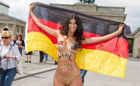 错过这期的足球宝贝兄弟们要等上五百年！