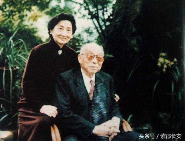 中国年龄相差最大的老夫妻 (中国十大年龄差距最大的老夫妻)