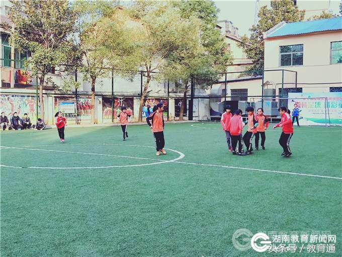 赫山区校园足球联赛成绩,赫山二小与紫竹小学足球联赛