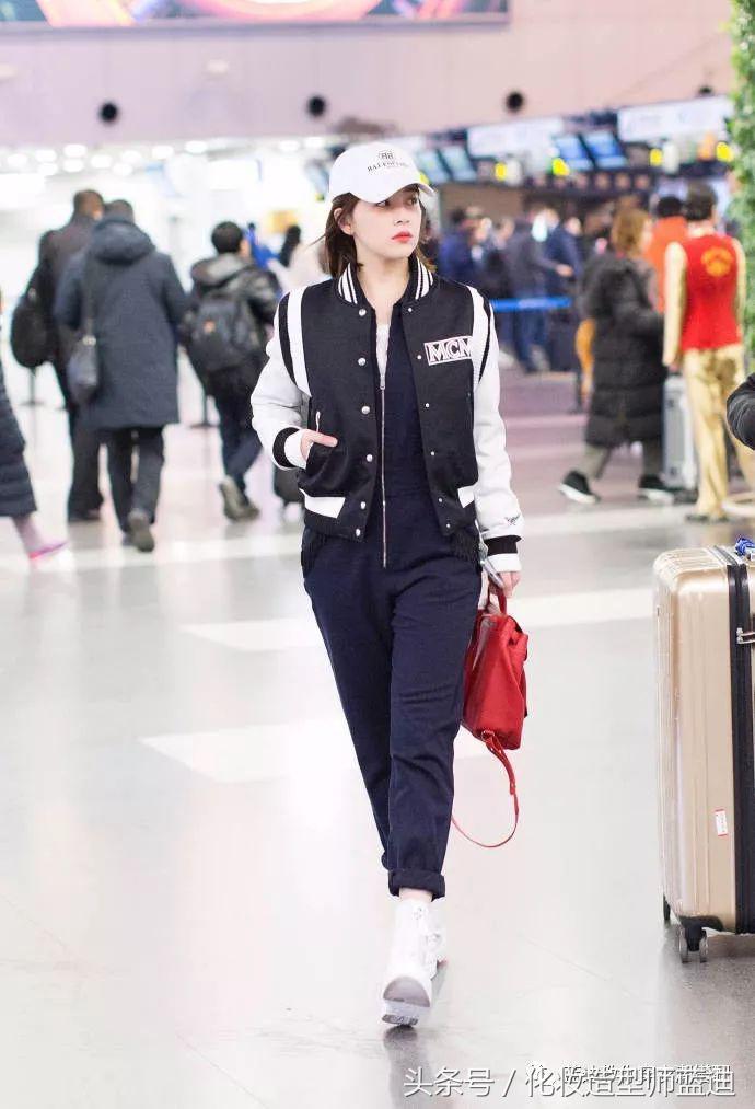 阚清子奚梦瑶张雪迎同框,张雪迎衬衫怎么搭配