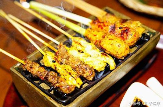 为什么说狗肉滚三滚神仙站不稳,狗肉滚三滚神仙站不稳英语