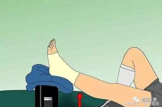 踝关节扭伤冷敷还是热敷,踝关节扭伤要冷敷还是热敷