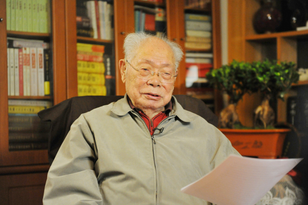 文坛巨匠马识途,著名作家马识途110岁