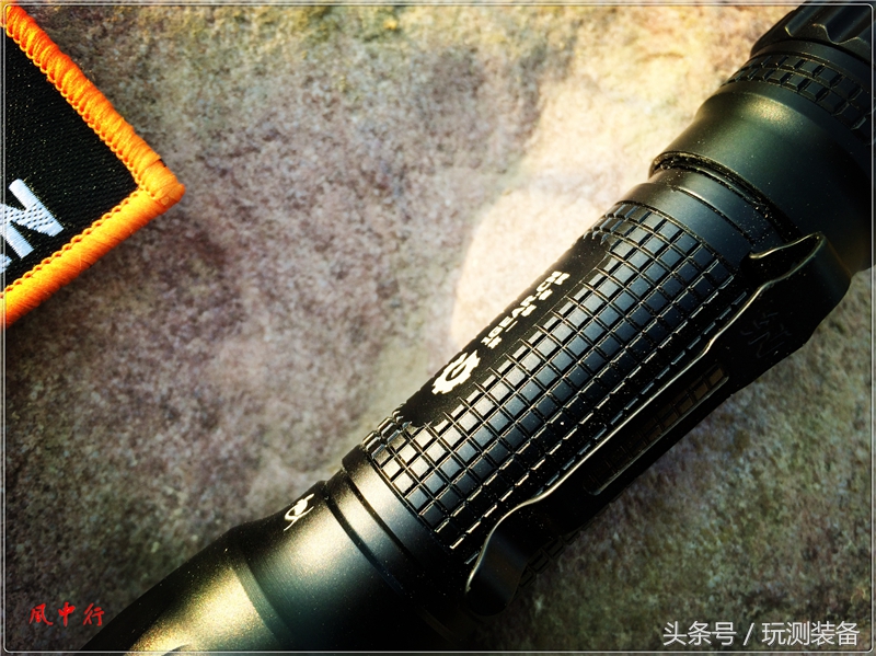 纳丽德ta15手电暴力测试,纳丽德ta15手电
