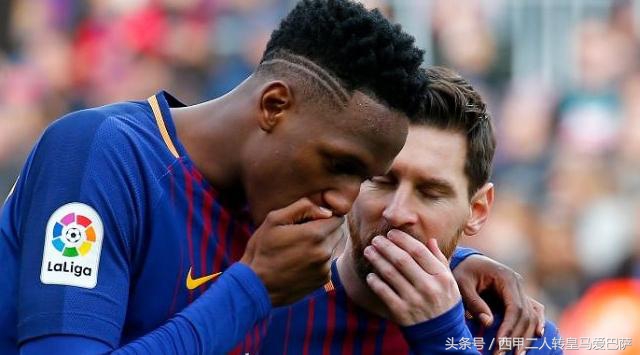 巴萨近2米高的黑又硬带来了新*器武**，但一脚效仿小罗的传球却遭批