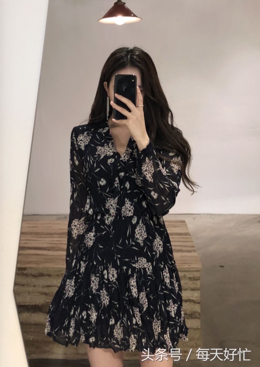 韩国ins白色连衣裙,韩国超级火的连衣裙