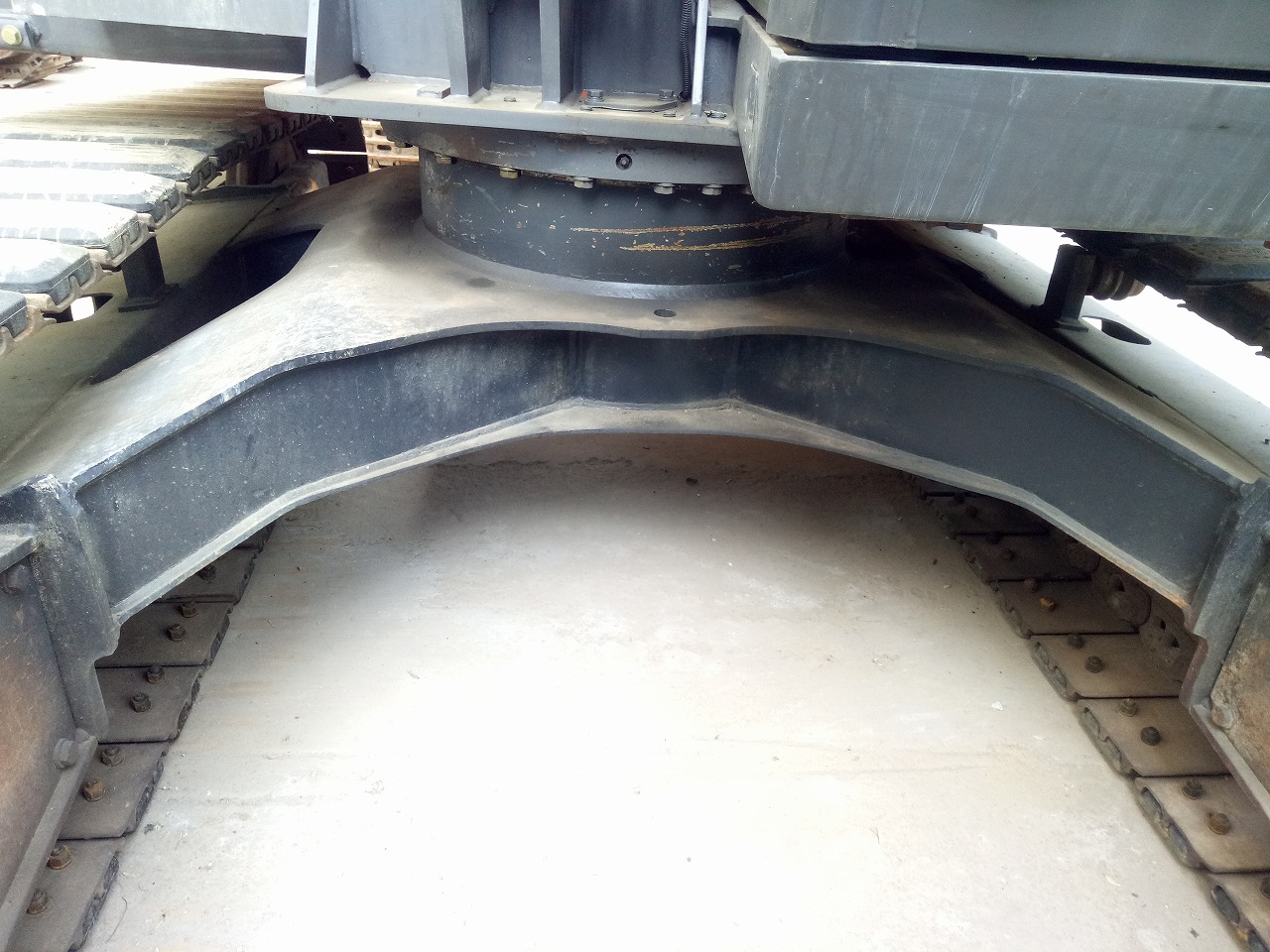 二手日立670挖掘机价格及图片,新款二手日立纯进口挖掘机200型