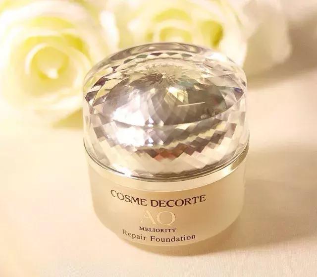 盘点那些女明星都在用的化妆品,女明星谁的化妆品最贵