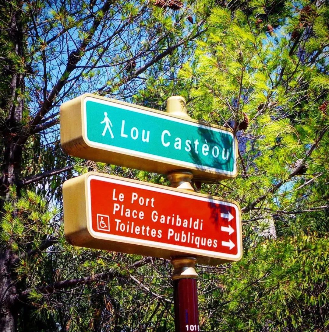 经常去旅行的人钱从哪来,去旅游的钱从哪里来的