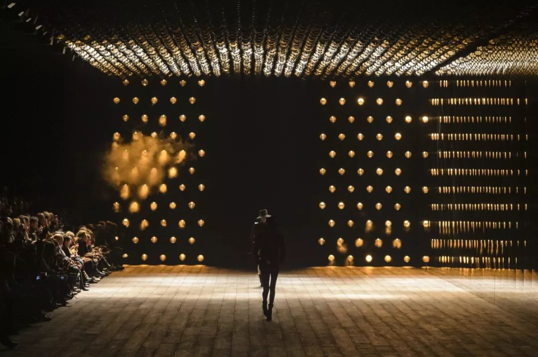 YSL=要死了，又来抢钱｜不过这次花RMB500+就能获得极致美丽~