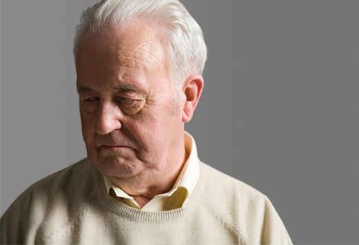 家里老人爱生气怎么办,老人发火