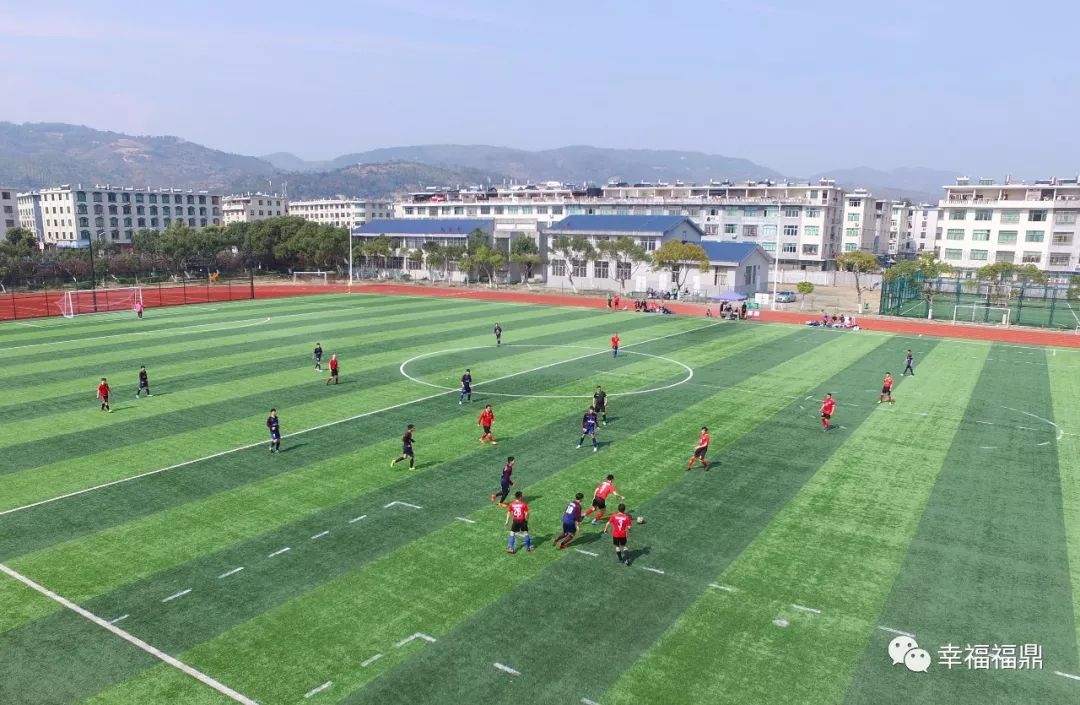 上周六球赛战绩,前段时间的足球比赛在哪里举行