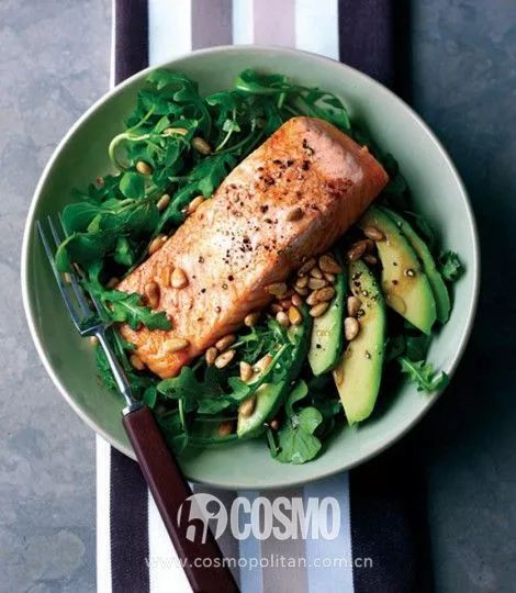 一个星期吃沙拉能瘦多少,别以为吃点沙拉就能瘦