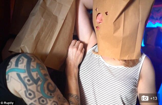 捏着鼻子能闻到臭味,捏鼻子会闻到鼻子里的气味