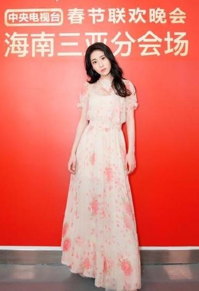 扒一扒明星穿的小众品牌,扒一扒明星都在穿哪些国潮品牌