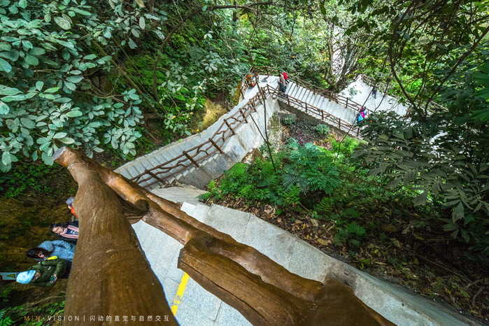 崇左自驾旅游景点有哪些地方,广西崇左沿途的风景