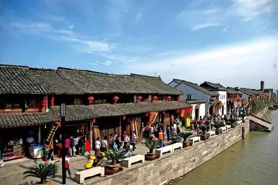 元宵节古镇逛一逛,古镇上的元宵节值得去玩嘛