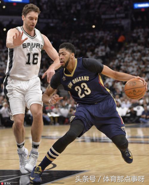 戴维斯当世张伯伦,nba2kol2戴维斯和张伯伦