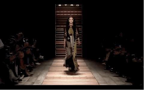 刘雯王俊凯照片 (王俊凯和刘雯)