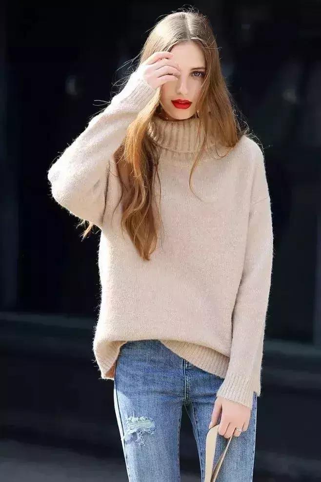 显瘦秋季针织衫时髦,针织衫怎么穿出高街感