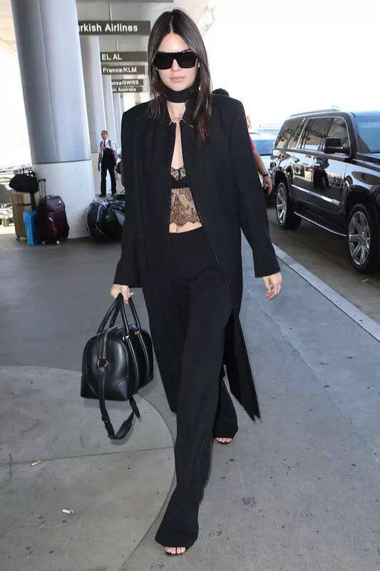 开工大吉带的东西,适合上班族的几款大牌包包分享