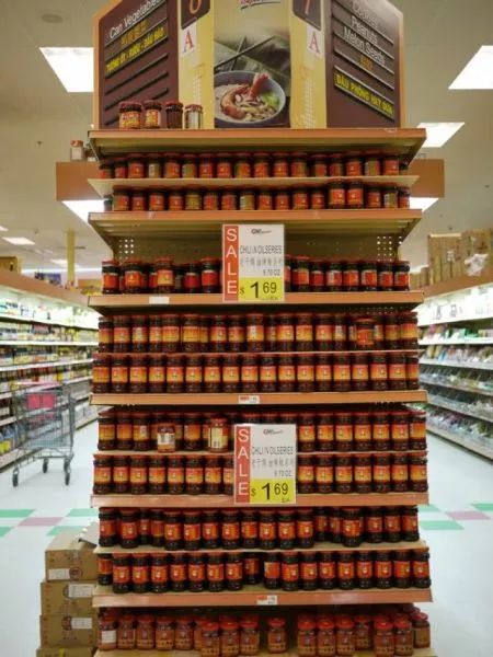 除了20万的车一包四川辣酱在美国还能换什么