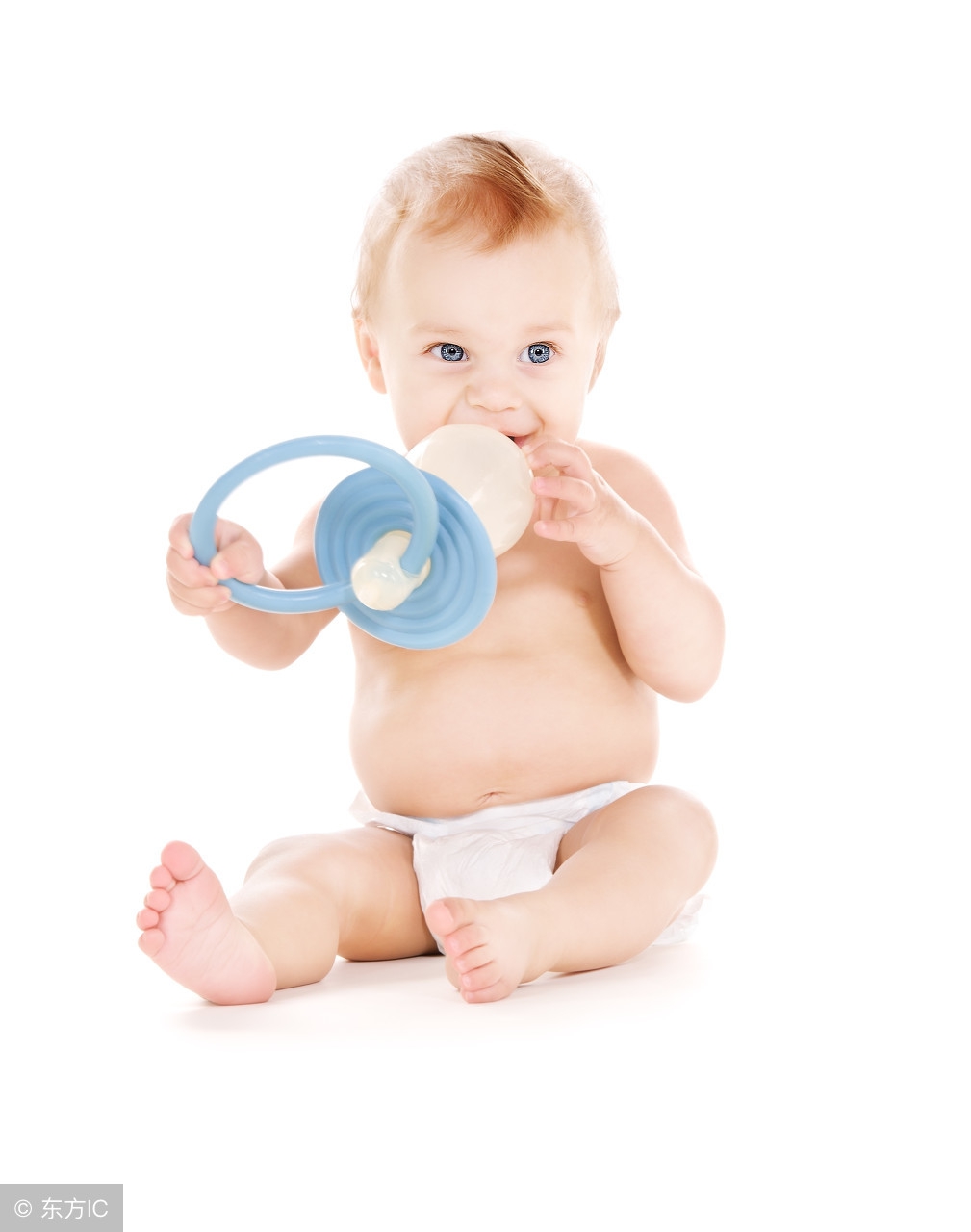 2岁不哭不闹自然离乳,宝宝离乳的最佳方法