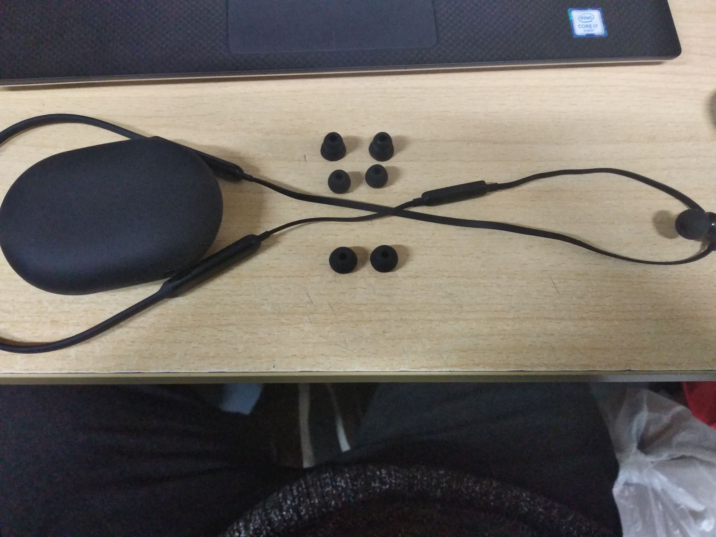 闲鱼99新beats靠谱吗,闲鱼500元beatssolo3wireless