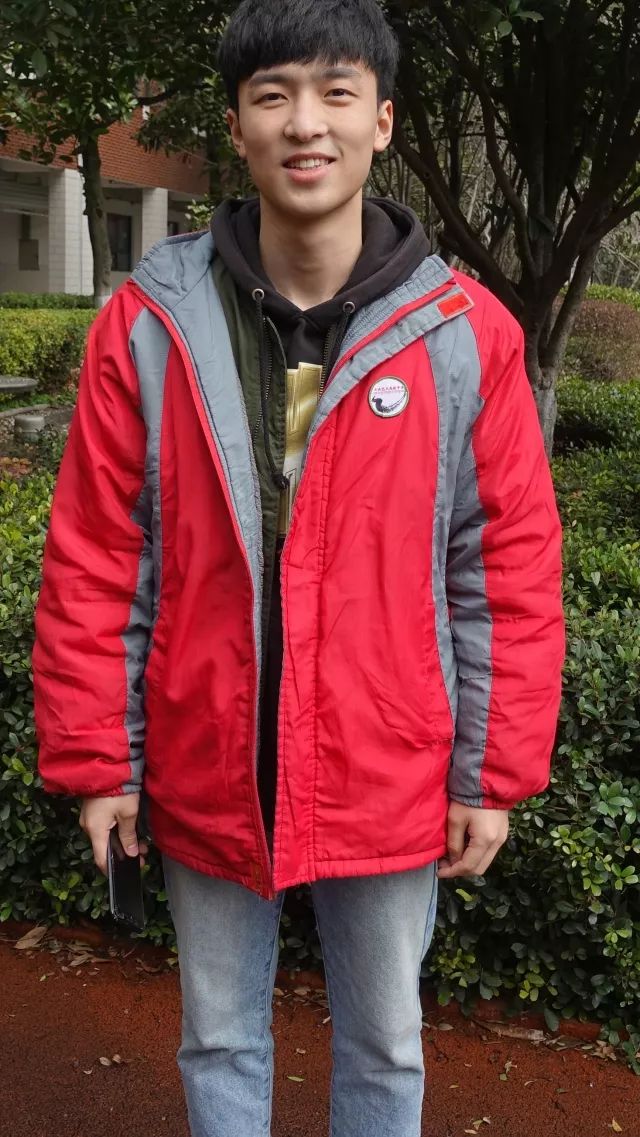 宜昌高中校服大全,宜昌哪个高中校服是红灰秋季校服