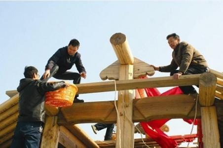 床不离七桌不离八什么意思啊,床不离七棺不离八啥意思