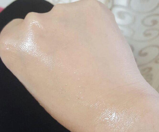 服了！难怪这东西在韩国那么火？确定这皮肤没加特效？