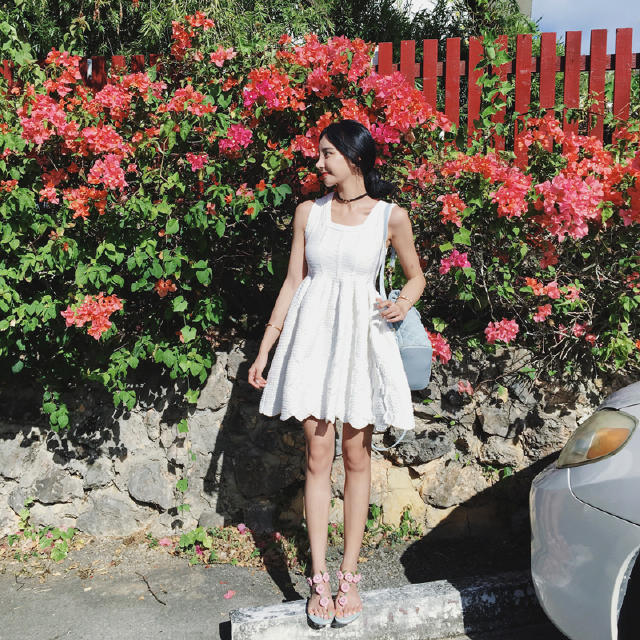 一字肩上衣纯欲风露锁骨款,露锁骨常规显瘦半袖