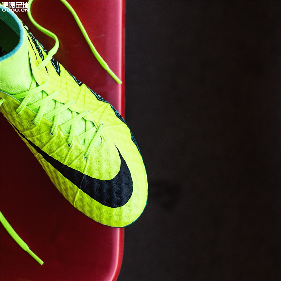 耐克phantomvenomelite足球鞋,nike足球鞋有哪几个系列2023