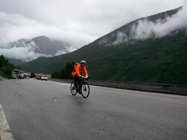 八天川藏最好纪录,川藏挑战8天距离