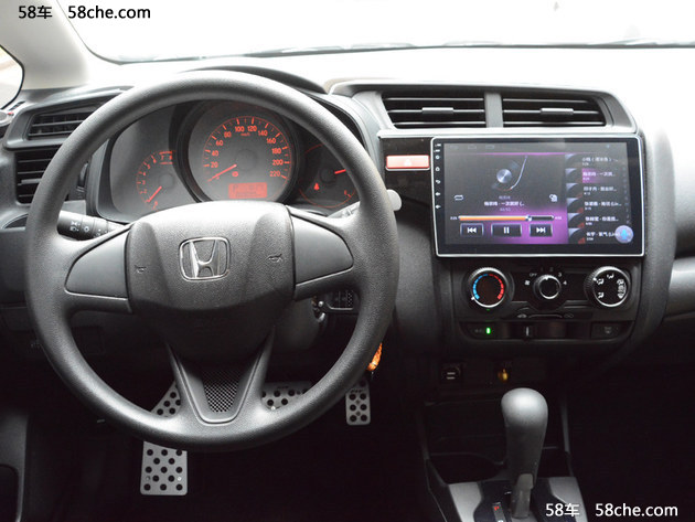 卡仕达车机对比评测,卡仕达顺系列对比普通安卓车机