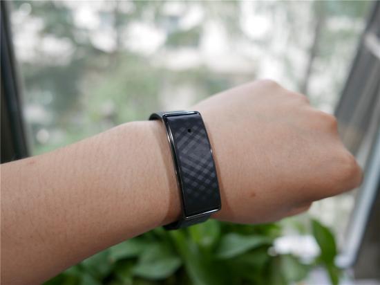 百元手环高颜值,百元性价比高的荣耀手环推荐