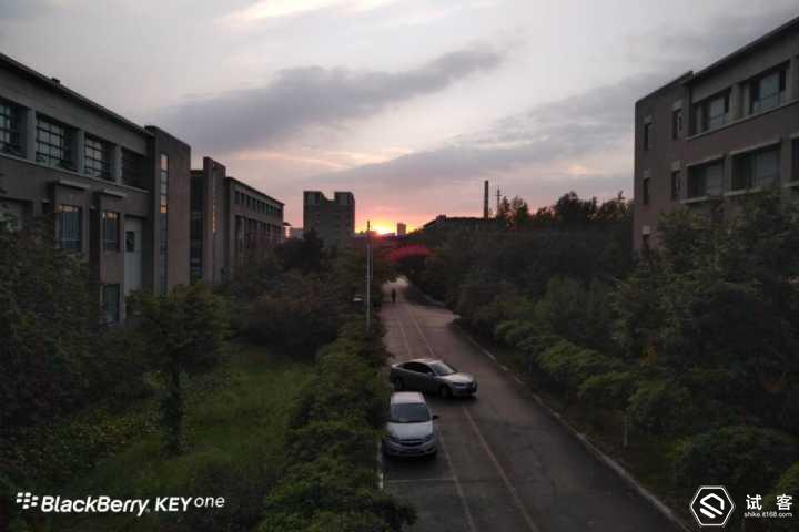 blackberry黑莓key测评,blackberry黑莓keyone测评