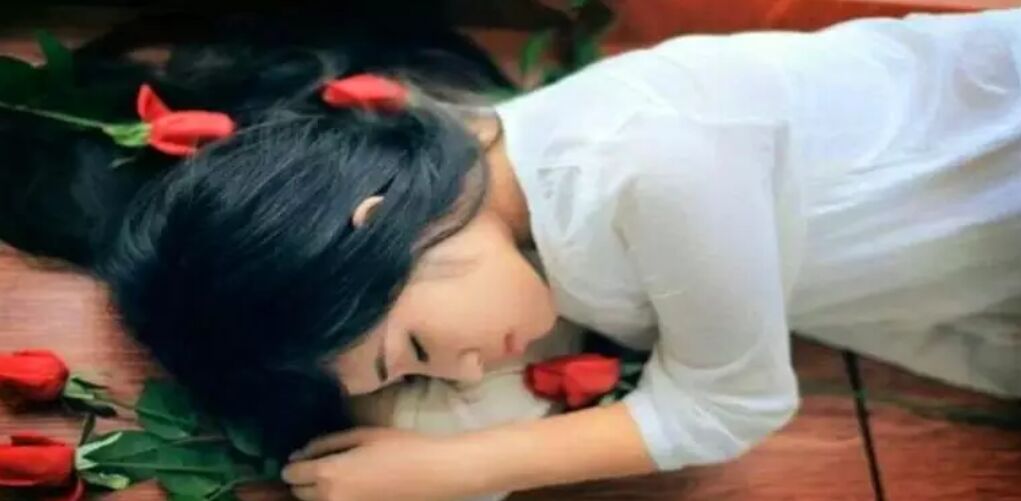 女人怎么那么喜欢口红,喜欢口红是女生的天性